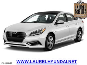  Hyundai Sonata Hybrid Limited in Johnstown, PA