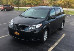  Toyota Sienna