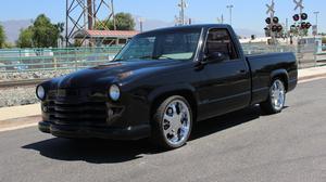  Chevrolet Silverado Pickup