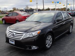  Toyota Avalon XLS in Merrillville, IN