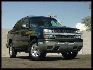  Chevrolet Avalanche LS  Truck