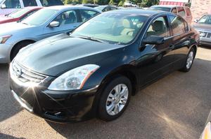  Nissan Altima 2.5 in Jackson, MS