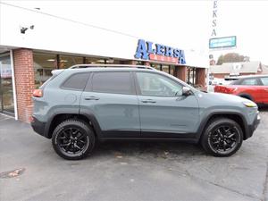  Jeep Cherokee Trailhawk in Salem, NH