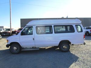  Ford E-350 XLT in Plattsmouth, NE