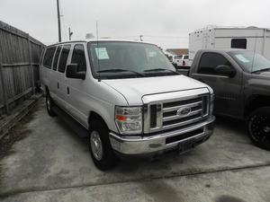  Ford E-Series Wagon XLT Minivan/Van