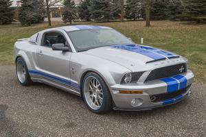  Ford Shelby GT500 KR