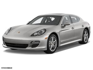  Porsche Panamera in Saint Louis, MO