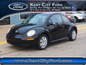  Volkswagen New Beetle in Kent City, MI