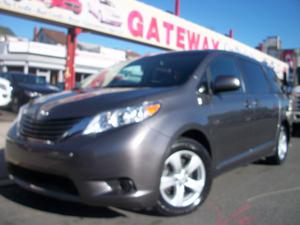  Toyota Sienna 5dr 8-Pass Van LE FWD (N in Jamaica, NY