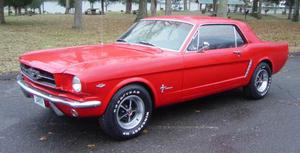  Ford Mustang