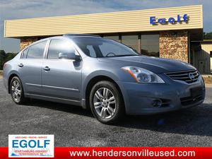  Nissan Altima 2.5 in Hendersonville, NC