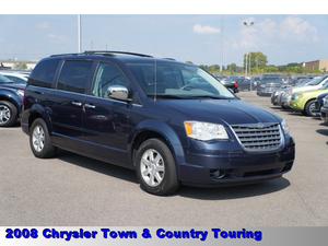  Chrysler Town & Country Touring in Southgate, MI