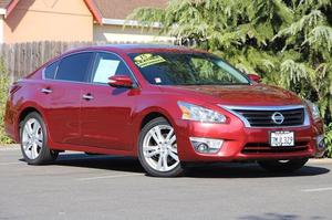  Nissan Altima 3.5 S in Yuba City, CA