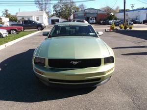  Ford Mustang 2DR Coupe Deluxe