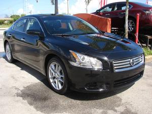  Nissan Maxima 3.5 S in Hollywood, FL