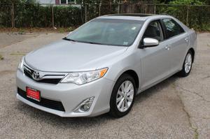  Toyota Camry SE V6 in Huntington Station, NY