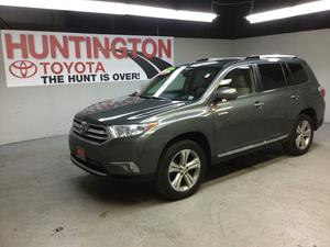  Toyota Highlander Limited in Huntington Station, NY