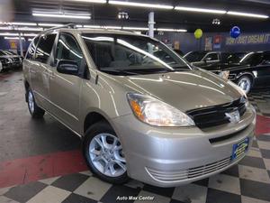  Toyota Sienna LE 7 Passenger in Manassas, VA