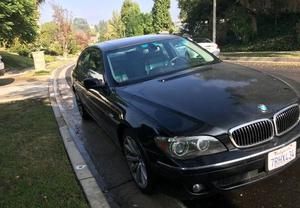  BMW 750