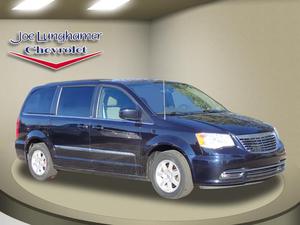  Chrysler Town & Country Touring in Waterford, MI