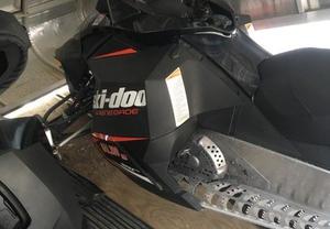  SKI DOO Renegade Sport 600