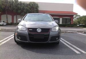  Volkswagen GTI