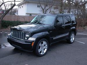  Jeep Liberty Jet Edition in Bellmore, NY