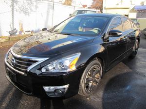  Nissan Altima 2.5 in Hollis, NY