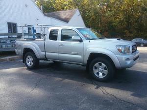  Toyota Tacoma 4WD Access V6 AT (Natl) in Rochester, NH