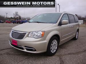  Chrysler Town & Country Touring