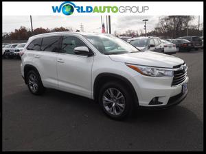  Toyota Highlander XLE in Lakewood, NJ