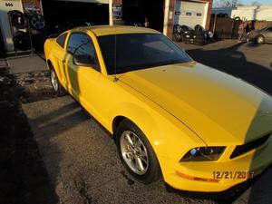  Ford Mustang V6 Deluxe in Lindenhurst, NY