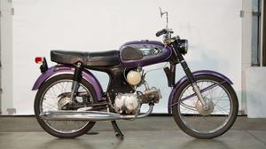  Honda S90