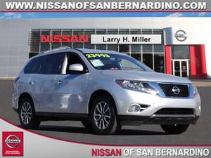  Nissan Pathfinder S in San Bernardino, CA