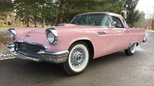  Ford Thunderbird