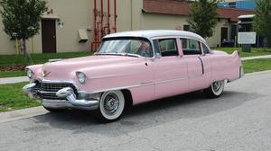  Cadillac Sedan