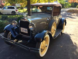  Ford Roadster