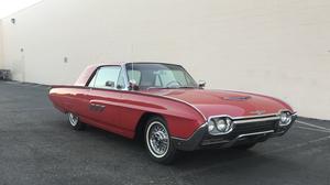  Ford Thunderbird