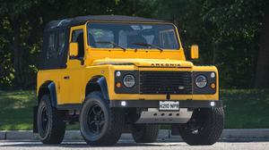  Land Rover Defender 90