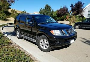  Nissan Pathfinder