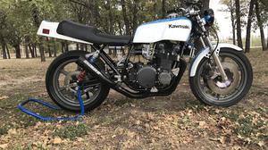  Kawasaki KZ900 Superbike