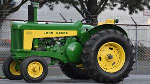  John Deere 630 Standard