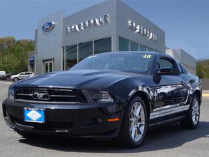  Ford Mustang V6 Premium in Scarsdale, NY