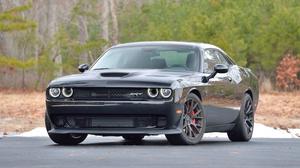  Dodge Challenger SRT Hellcat