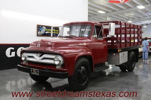  Ford F-600