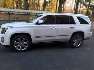  Cadillac Escalade Premium Collection 4X4 4DR SUV