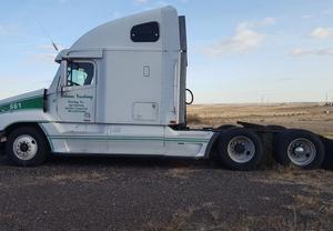  Freightliner C120