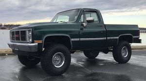  GMC High Sierra Pickup