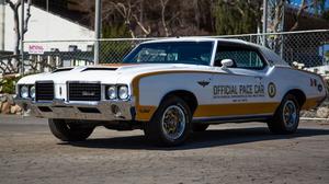  Oldsmobile Hurst/Olds Pace Car Edition