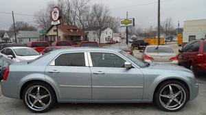  Chrysler 300 Touring 4DR Sedan